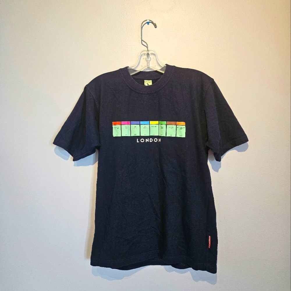 Vintage 2005 Hasbro Monopoly London Graphic T-Shirt | Size Medium